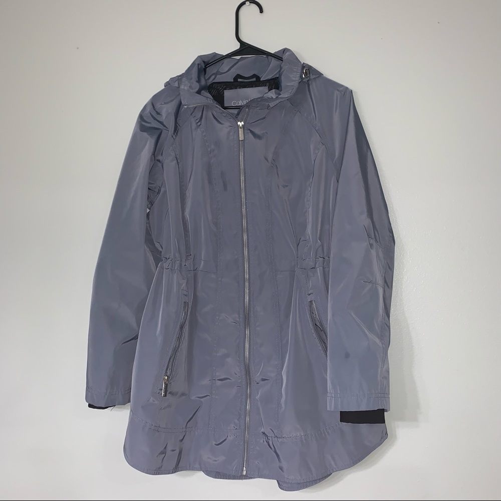 Calvin Klein nylon performance jacket, water resistant